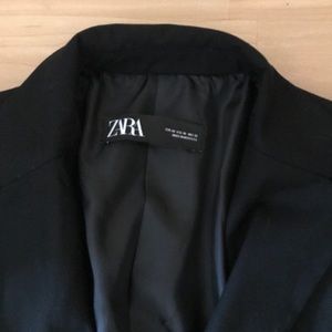 Zara Jackets & Coats - NWT Zara basic blazer Zara Jackets & Coats - NWT Zara basic blazer